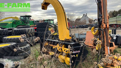 E-FARM: sonstige 2452 hd - Municipal equipment - id ZCWSMGC - €5,167 - Year of construction: 2005