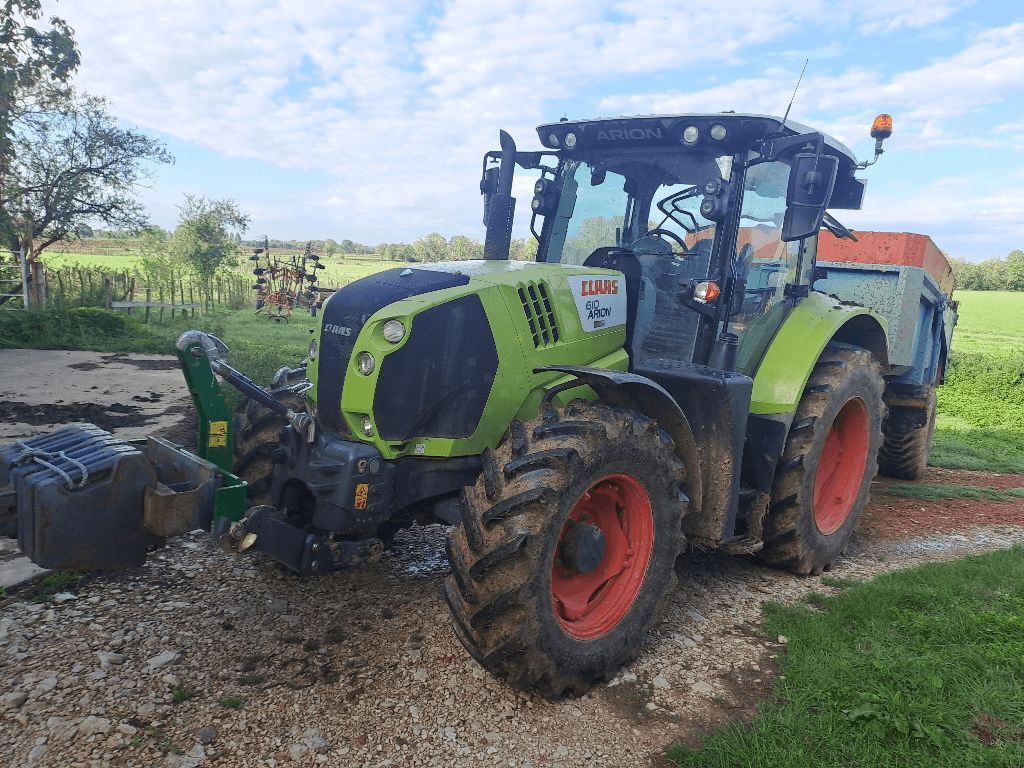 E-FARM: Claas Arion 610 - Traktor - id QCYXHR4 - 47.000 € - Baujahr: 2018 - Abgelesene Motorstunden: 4.600,Motorleistung (PS): 145,Frankreich