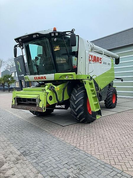 Claas Lexion 570 Moissonneuse-batteuse 89 000 €
