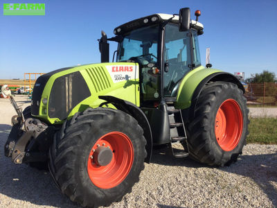 E-FARM: Claas Axion 820 - Tractor - id BTSUQWK - €45,000 - Year of construction: 2012 - Engine hours: 5,376,Engine power (HP): 200,France