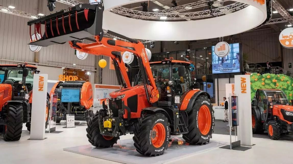 E-FARM: Kubota M6-132 - Tracteur - id GVX9PDQ - France