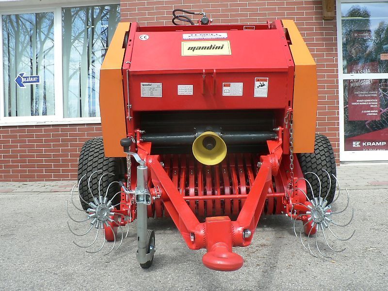E-FARM: Mandini rn 950 pro -km ( netz oder garn , ballendurchmesser : 0.95mtr- auch mit gebremste achse ) - Baler - id NA5YERK - €17,500 - Year of construction: 2023 - Hungary