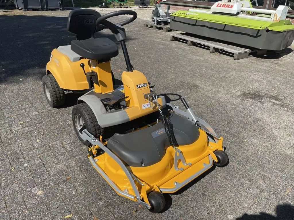 STIGA park compact Kosiarkia ręczna/traktorowa