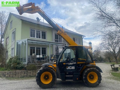 E-FARM: JCB 538.60 agri super - Telehandler - id NSNBAII - €72,000 - Year of construction: 2021 - Engine hours: 3,037,Engine power (HP): 145,Germany