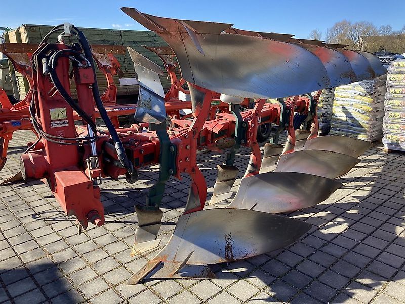 E-FARM: Vogel & Noot xms 1050 4-schar vario - Plough - id NHNBIBM - €7,083 - Austria