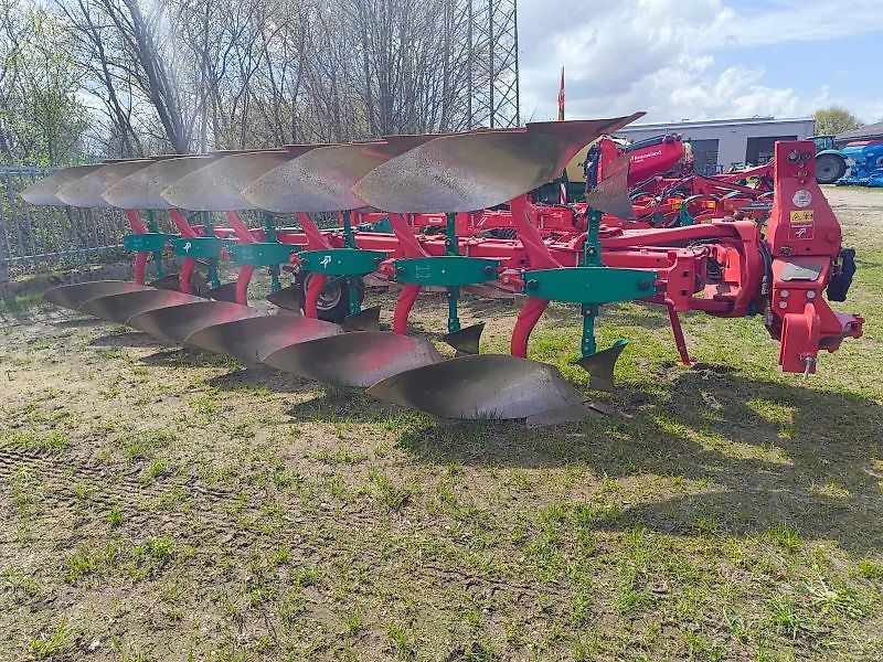 Kverneland 2500 s Plough €36,000