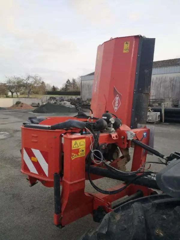 E-FARM: Kuhn Spring-Longer S 1680 RPF - Grabenmäher - id RIDUD2Y - 9.900 € - Baujahr: 2012 - Frankreich