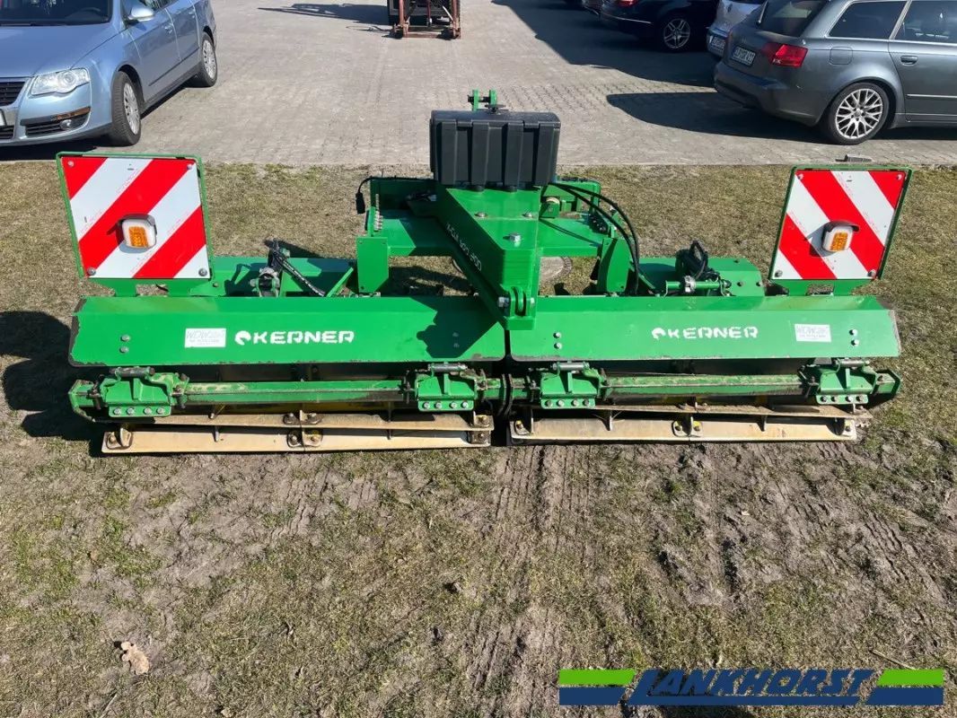 E-FARM: KERNER X-Cut Solo 300 - Walze - id AEB9BGP - 7.500 € - Baujahr: 2020 - Deutschland