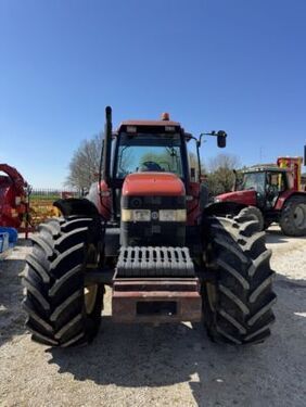 New Holland M 160 Trattore