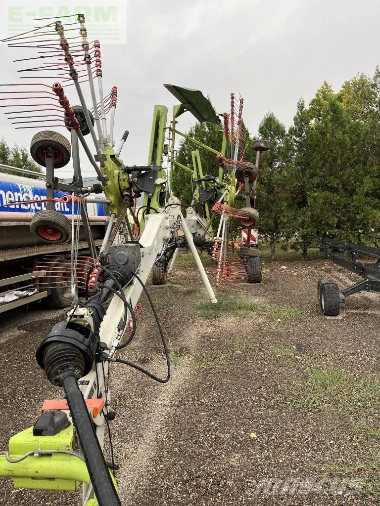 Claas Liner 1750 Tedder €9,960