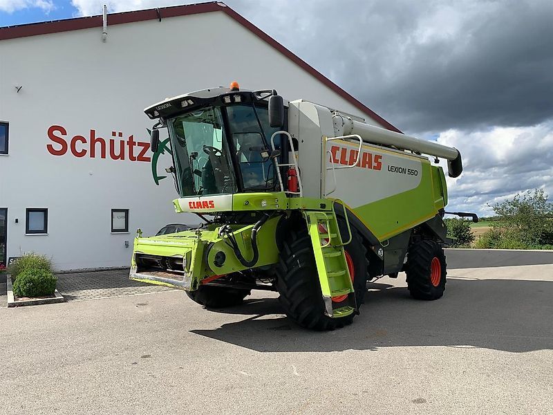 E-FARM: Claas Lexion 550 - Kombájn - id Y87R3ZT - 89 500 EUR - Gyártási év: 2009 - Üzemóra (motor): 3865,Motor teljesítménye (LE): 378,Németország
