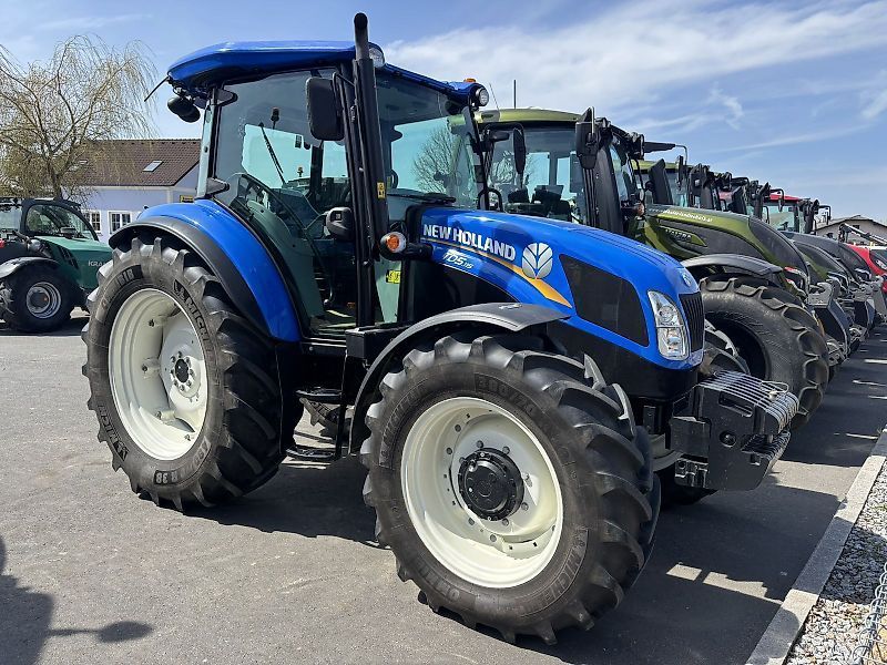 E-FARM: New Holland TD5.115 - Tractor - id AUXM9VF - €41,150 - Year of construction: 2020 - Engine hours: 420,Engine power (HP): 114,Austria
