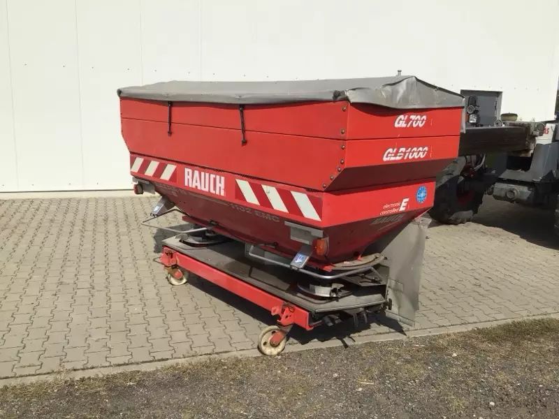 E-FARM: Rauch axera h/emc - Epandeur d'engrais - id XGYAUHH - 7 900 € - Année: 2005 - Allemagne