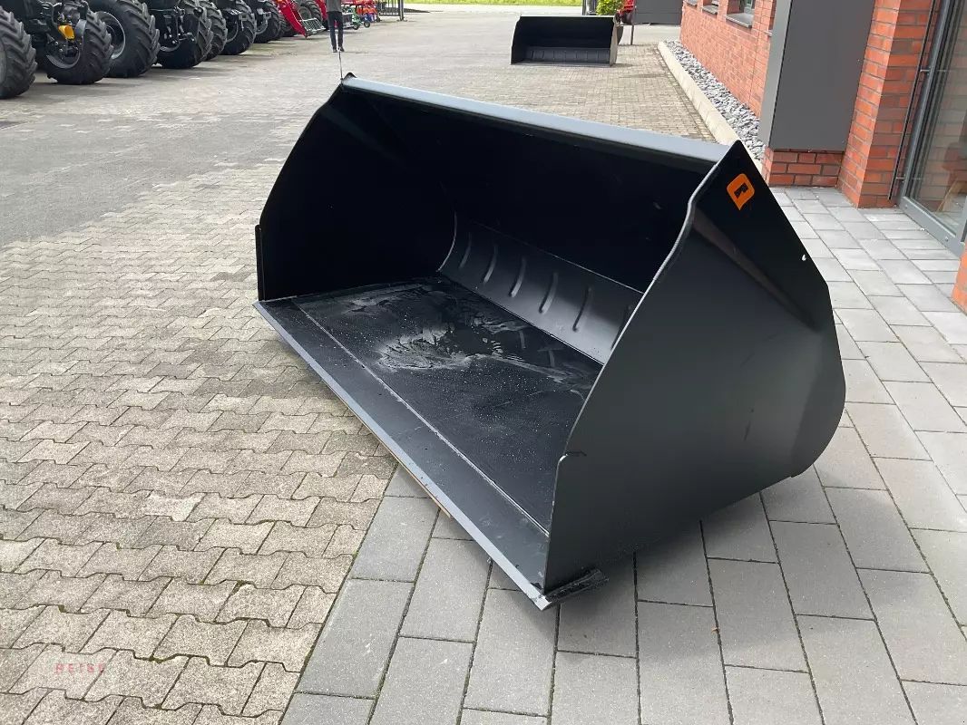 E-FARM: Alö volumenschaufel vm 245 euro - Attachment - id KAWMRZC - €1,660 - Year of construction: 2025 - Germany