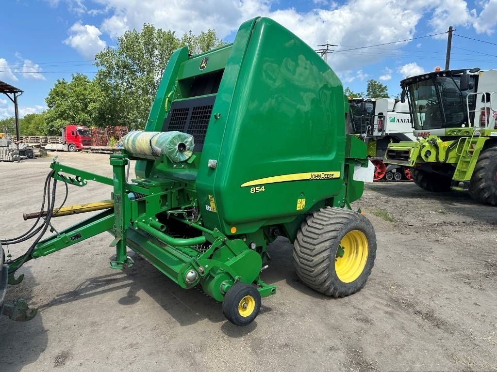 E-FARM: John Deere 854 - Baler - id G3SAZPK - €17,264 - Year of construction: 2013 - Total number of bales produced: 33,024,Hungary
