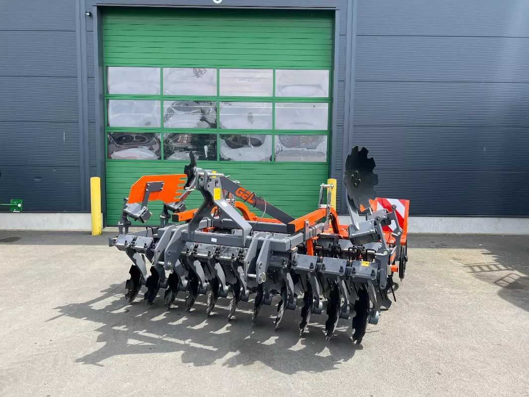 E-FARM: MANDAM gal -c 3,0 - Rastra de discos y disco compacto - id TPRLFPY - 9470 € - Año: 2023 - Alemania