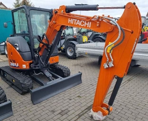 E-FARM: Hitachi zx38u-6 - Mini excavator - id KYU4HLZ - Year of