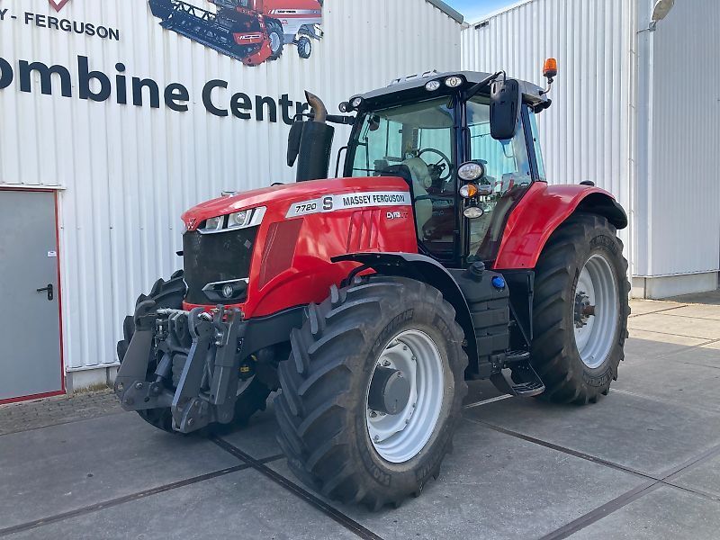 E-FARM: Massey Ferguson 7720S - Tractor - id THBAUUQ - 128.000 € - Año: 2019 - Horas: 2360,Países Bajos