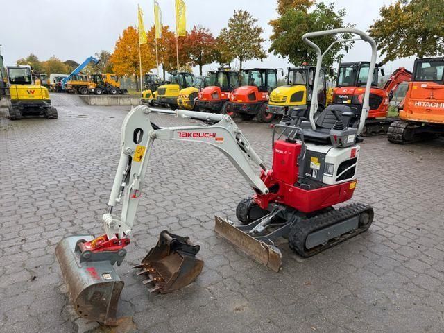 Takeuchi tb 210 r, bj. 22, 425 bh, sw ms01, tl, gl Mini-pelle 18 450 €