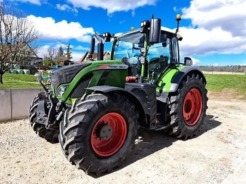E-FARM: Fendt 720 Vario - Traktor - id RHSZSNZ - 155 000 EUR - Gyártási év: 2020 - Üzemóra (motor): 1300,Franciaország