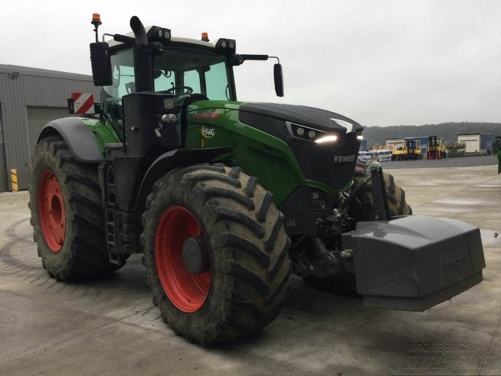 E-FARM: Fendt 1050 Vario ProfiPlus - Traktor - id ZGN6GHB - 294.900 € - Produktionsår: 2021 - Motortimer: 2.000,Motoreffekt (HP): 500,Frankrig