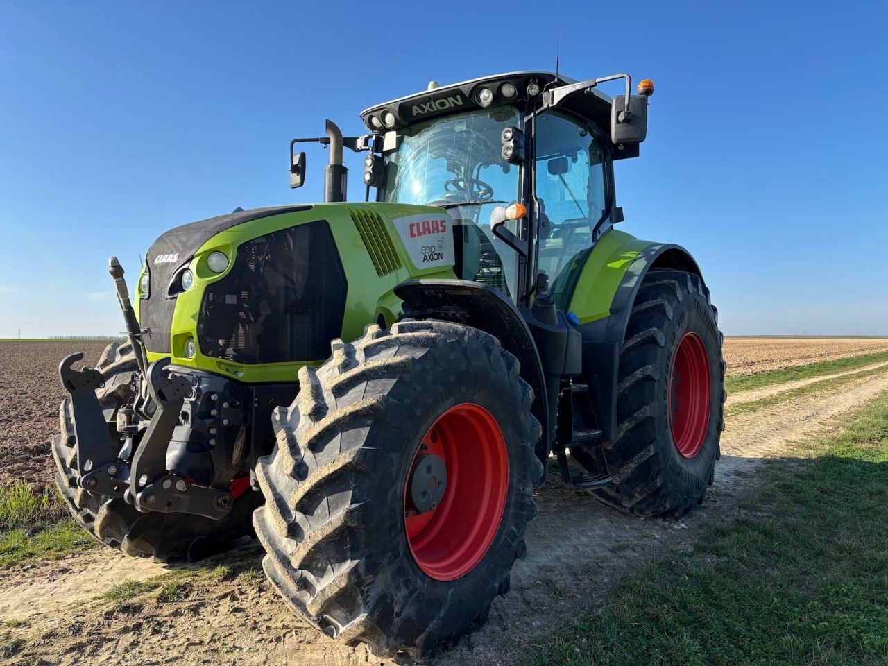 Claas Axion 830 Tractor €54,500