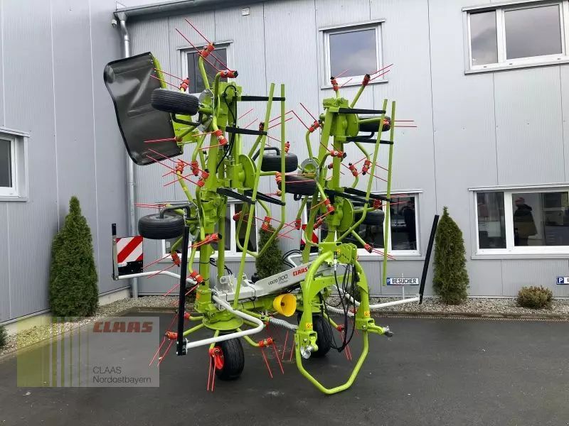 Claas Volto 900 Теддер