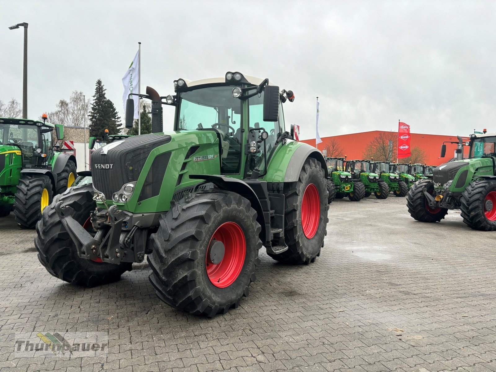 Fendt 828 Vario tractor 86 000 €