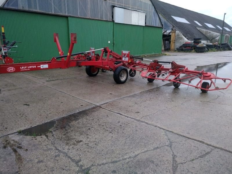 Lely Lotus 900 rotaryhaymaker €8,500