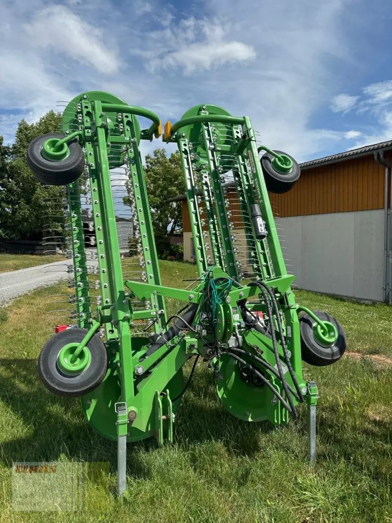 SaMASZ twist 600 p Zgrabiarka pokosowa 9700 €