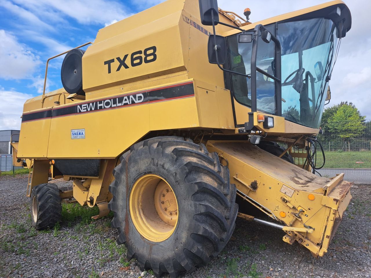 New Holland TX 68 Mähdrescher 33.500 €