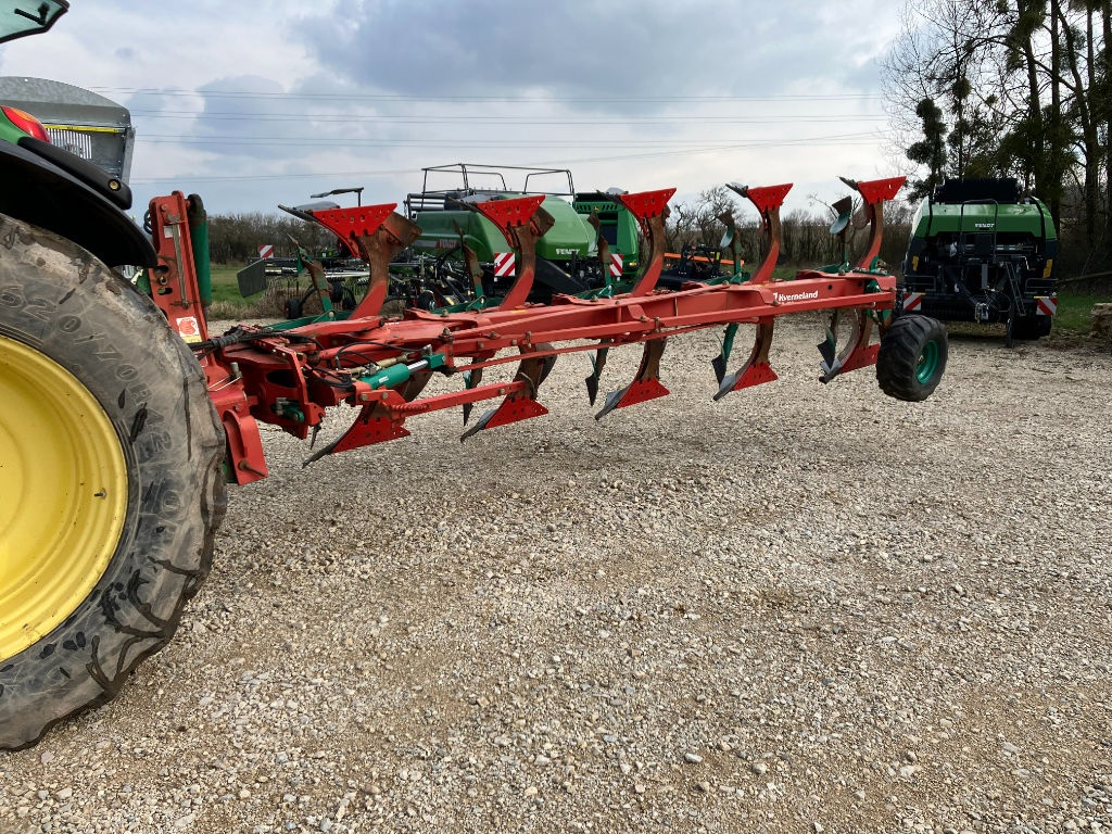 Kverneland EG 100/200 plough €20,000