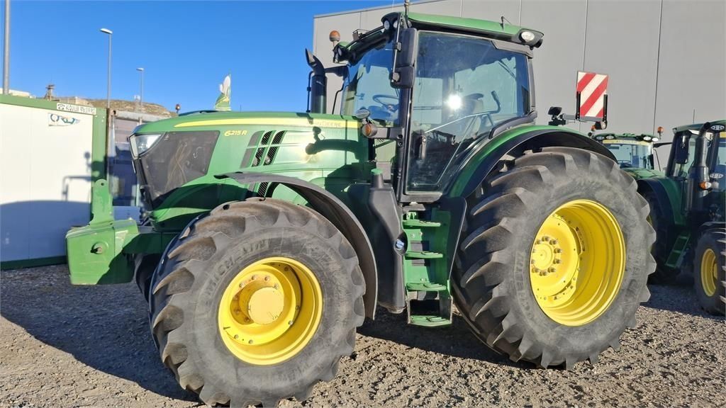 John Deere 6215 R Tractor €75,000