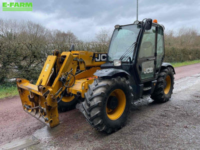 E-FARM: JCB 531.70 - Telehandler - id MAKPQQT - €37,500 - Year of construction: 2013 - Engine hours: 5,774,Engine power (HP): 110,France