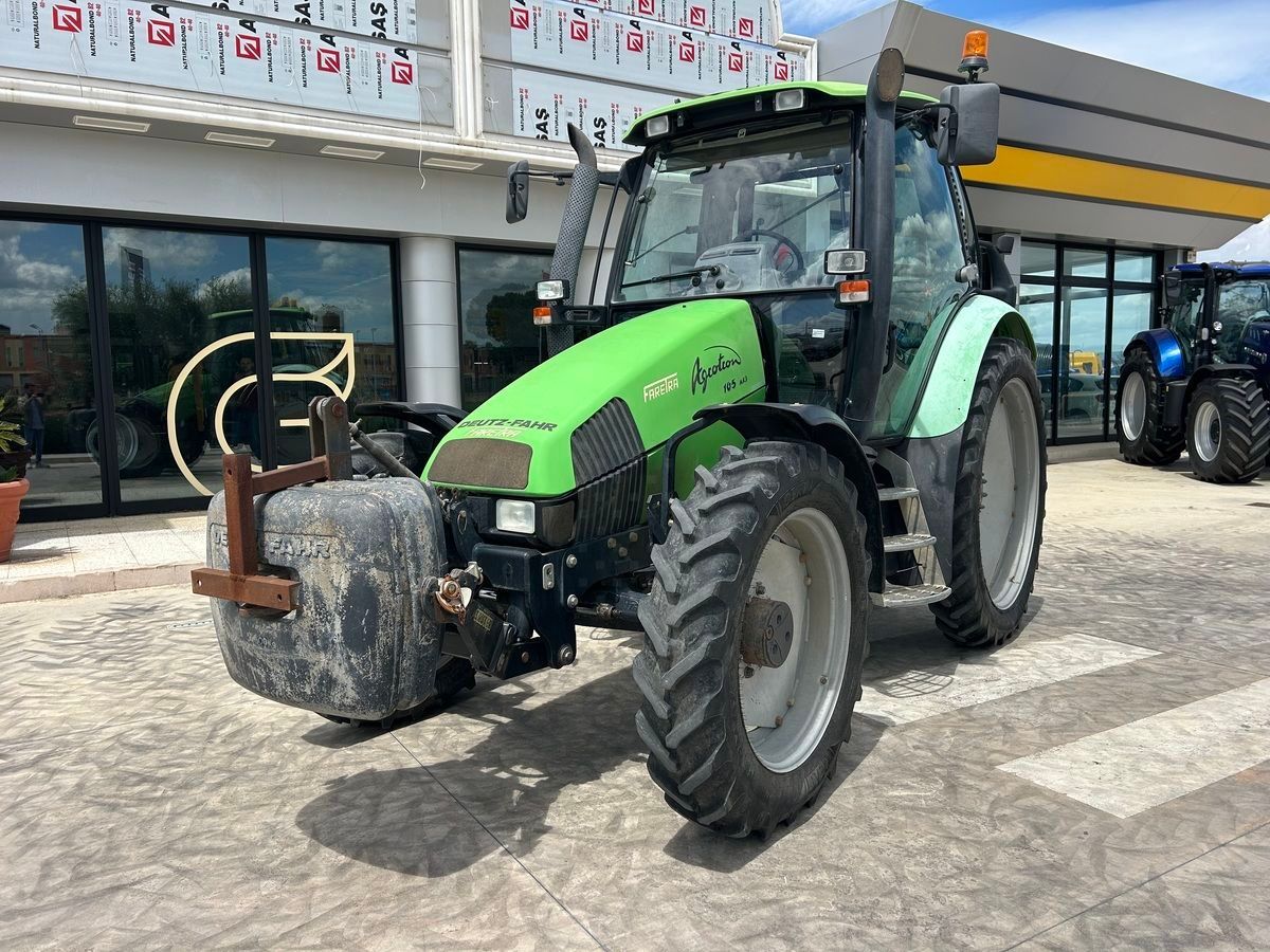 Deutz-Fahr AgroTron 105 Traktor