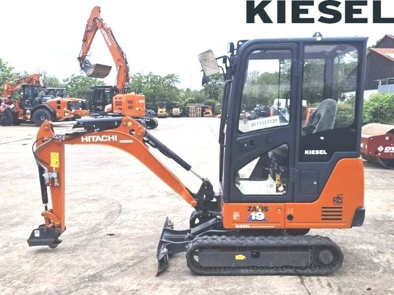 Hitachi ZX19-6 Mini escavatore