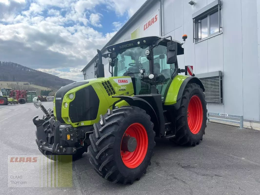 Claas Arion 660 Tractor €109,900