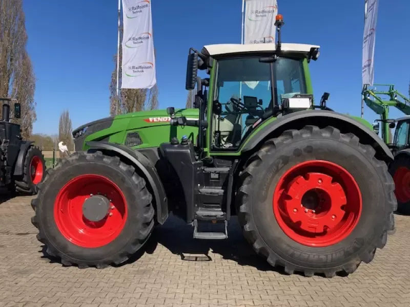 E-FARM: Fendt 930 Vario ProfiPlus - Trattore - id 1QNYHIR - Anno di costruzione: 2023 - Ore: 524,Potenza del motore: 296,Germania