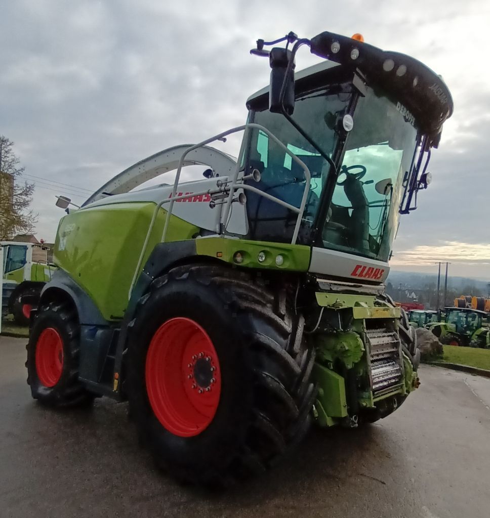 E-FARM: Claas Jaguar 950 - Trinciatricia semovente - id GCT1NES - 329.000 € - Anno di costruzione: 2022 - Ore: 962,Potenza del motore: 585,Francia