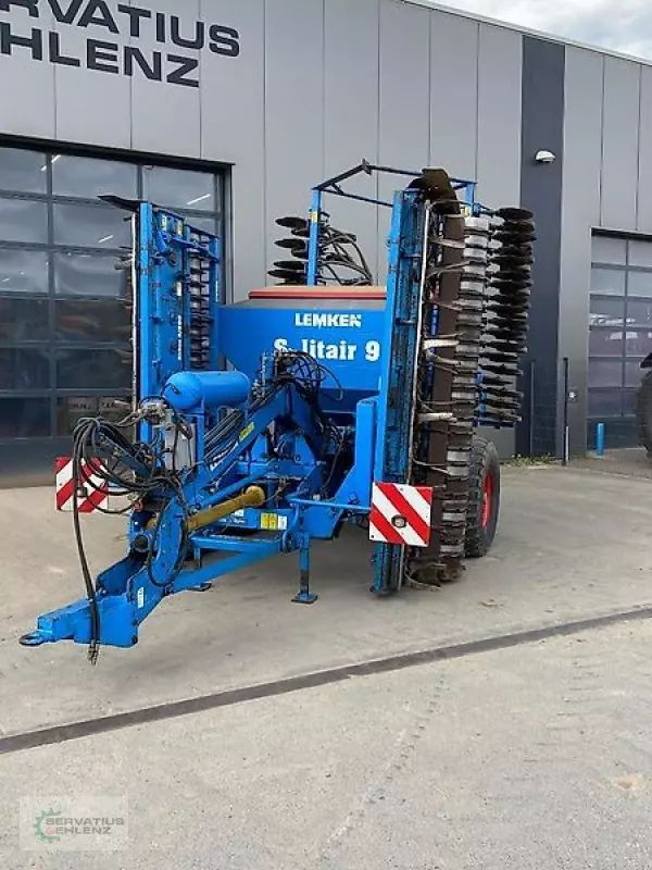 E-FARM: Lemken zirkon 9/600 ka + solitair 9/600 ka-ds - Foratrice combinata - id TXJ2UYQ - 29.000 € - Anno di costruzione: 2002 - Germania