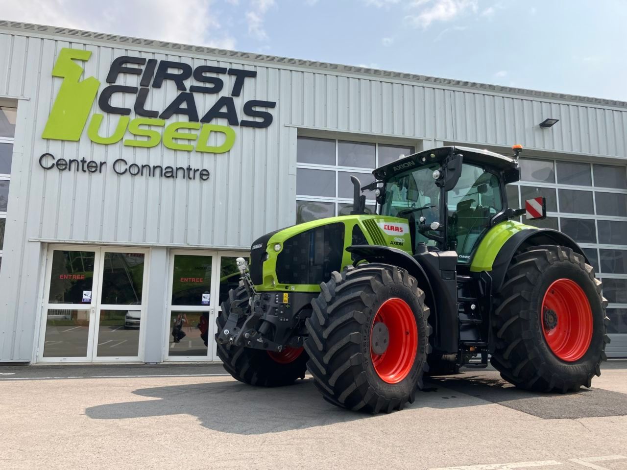 E-FARM: Claas Axion 920 - Tractor - id ZAUTPNS - Año: 2024 - Horas: 1135,Potencia del motor: 325,Francia