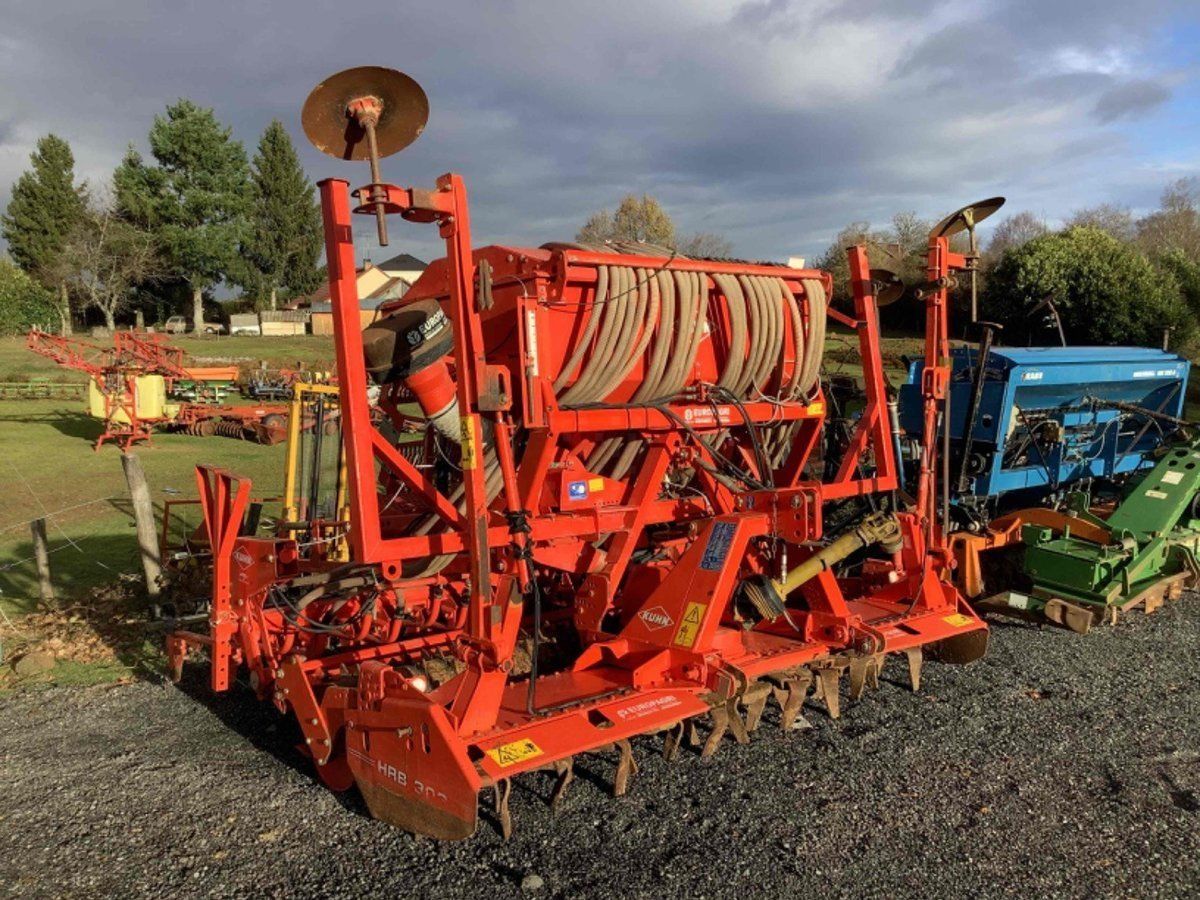 E-FARM: Kuhn COMBINE - Kombi-såmaskine - id F15CQUB - 12.500 € - Produktionsår: 2005 - Frankrig