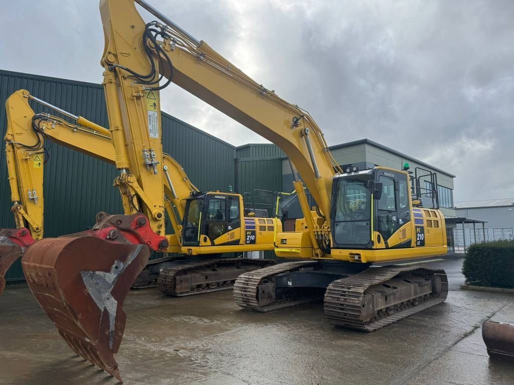 KOMATSU pc210lc-11e0 Пълзящ Екскаватор