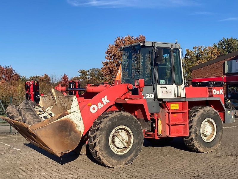 E-FARM: O&K l 20 - Wheel loader - id 5L3QLY1 - €16,900 - Year of construction: 1996 - Engine hours: 11,513,Engine power (HP): 122,Germany