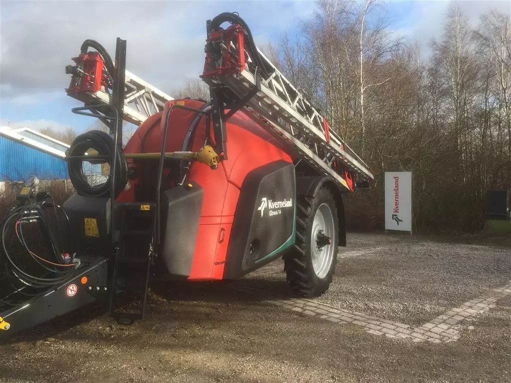 E-FARM: Kverneland iXtrack T4 - Sprøjte - id GAVBTJZ - 115.208 € - Produktionsår: 2022 - Danmark