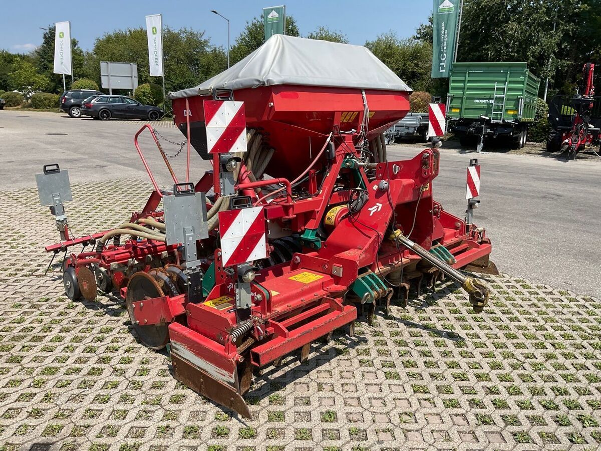 E-FARM: Kverneland ngs 301 - Drilling machine combination - id U5GAHQI - €18,250 - Year of construction: 1901 - Austria