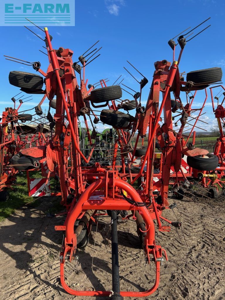 Kuhn GF 8702 Høvender 6.800 €
