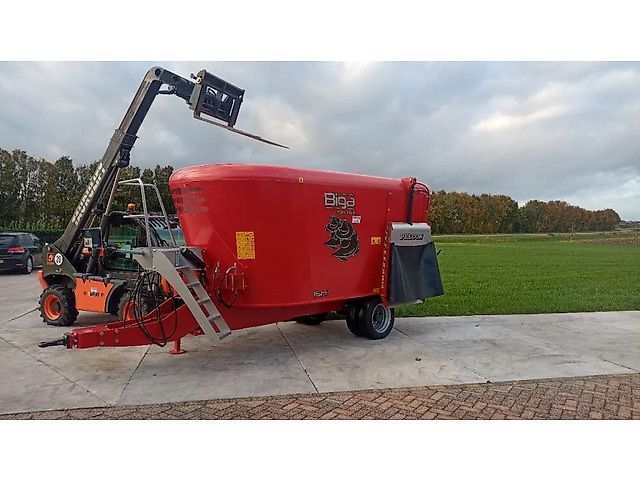 PEECON topliner future 16m3 Przyczepa do mieszania paszy 30 500 €