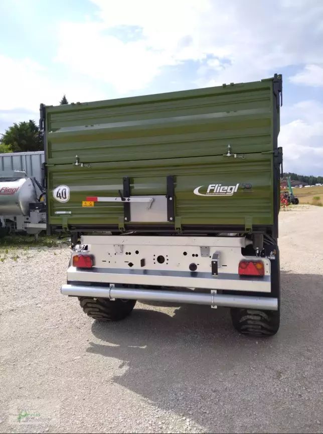 E-FARM: Fliegl tdk 140 profi - Tipper - id BSVX7HY - €20,000 - Year of construction: 2025 - Germany
