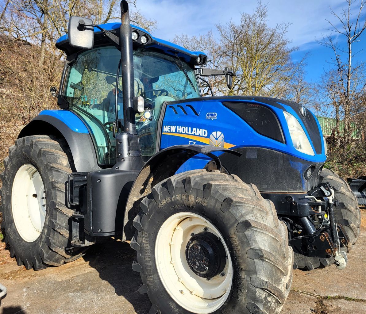 E-FARM: New Holland T7.165 S - Tractor - id GWNCQWU - 58.000 € - Año: 2018 - Horas: 4998,Potencia del motor: 165,Francia